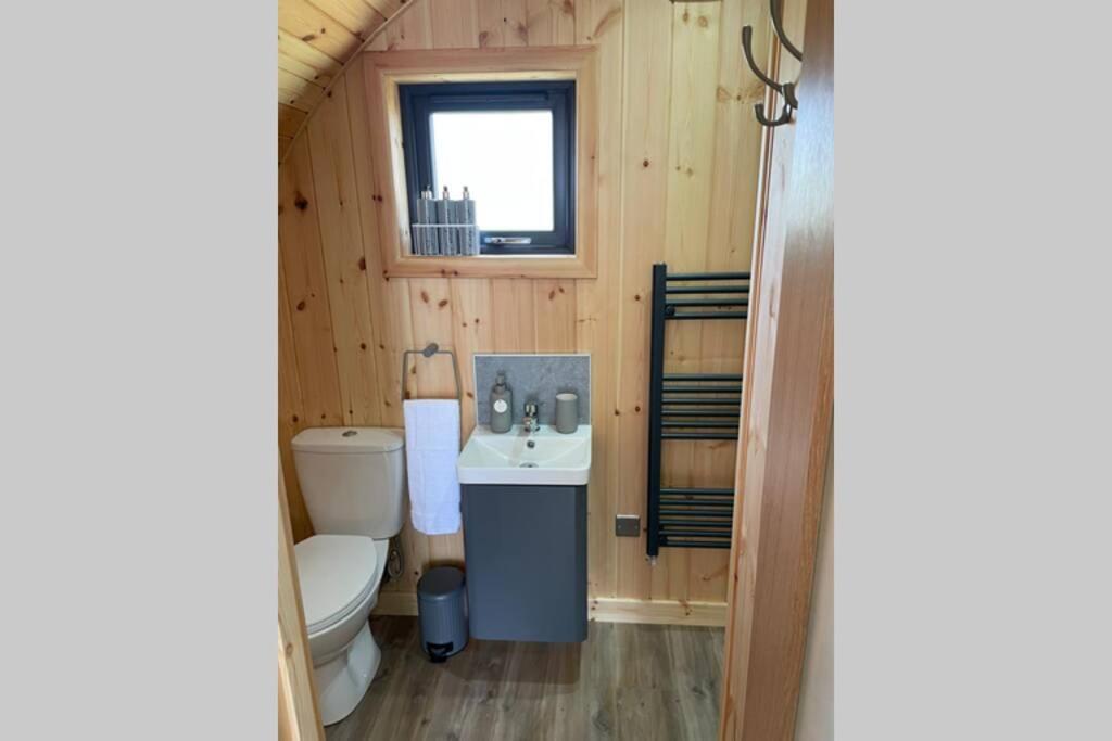 Allt Yelkie Pod Tri, Earlish Esterno foto